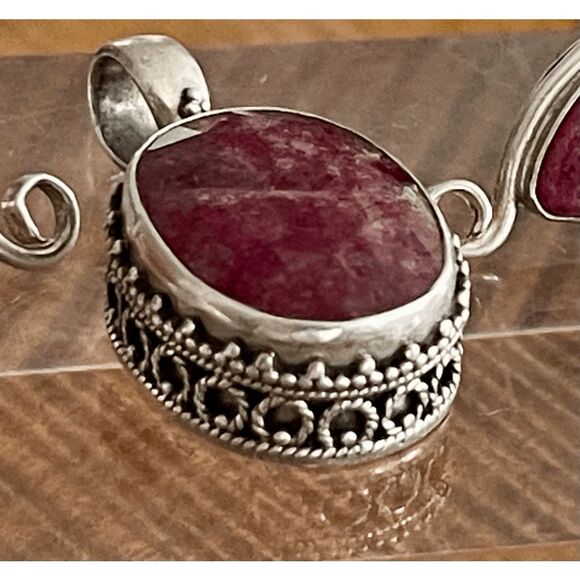 Sterling Silver Lepodolite JSH Signed Earrings And Faceted Pendant - Picture 10 of 11